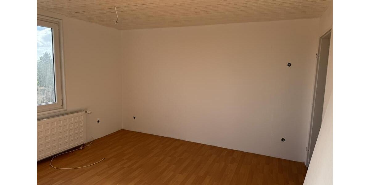 Dachgeschoßwohnung Burg (Dithmarschen) - 3 Zimmer, 65 m&sup2;, 600&euro; | Angebot:25954828