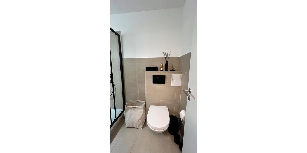 Wohnen auf Zeit Düsseldorf Stadtbezirk 3 - 1 Zimmer, 28 m&sup2;, 950&euro; | Angebot:26686628