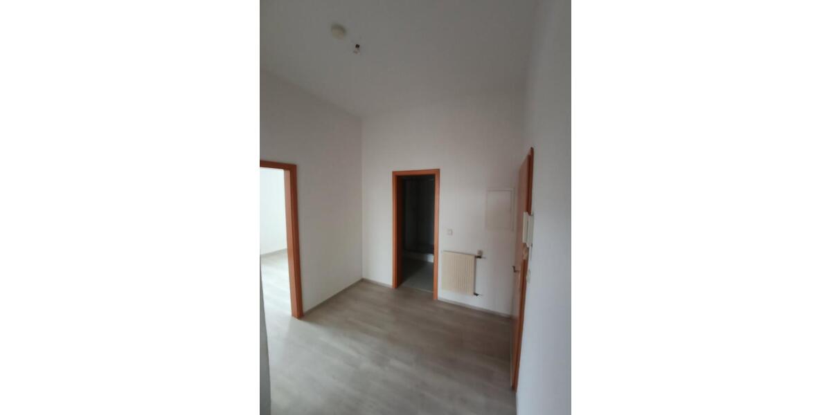 Etagenwohnung Anklam - 2 Zimmer, 62 m&sup2;, 400&euro; | Angebot:26647857