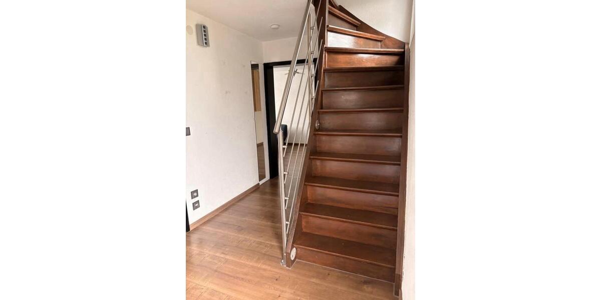 Kleines, gepflegtes Haus mit drei Zimmern und Einbauküche 3 zimmer