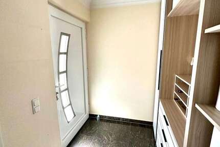 Haus Köln Brück Brück - 4 Zimmer, 123 m&sup2;, 2.200&euro; | Angebot:26918862