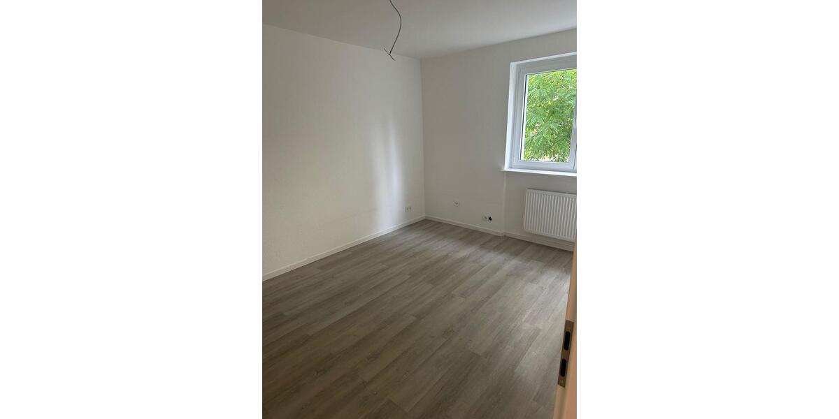Erdgeschoßwohnung Frankfurt am Main Bockenheim - 2 Zimmer, 46 m&sup2;, 1.200&euro; | Angebot:26374978