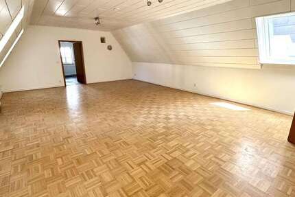 Wohnung Kaiserslautern - 2 Zimmer, 80 m&sup2;, 645&euro; | Angebot:26916467
