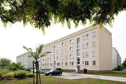 Wohnung Lutherstadt Eisleben Neustadt - 3 Zimmer, 56 m&sup2;, 368&euro; | Angebot:26798036