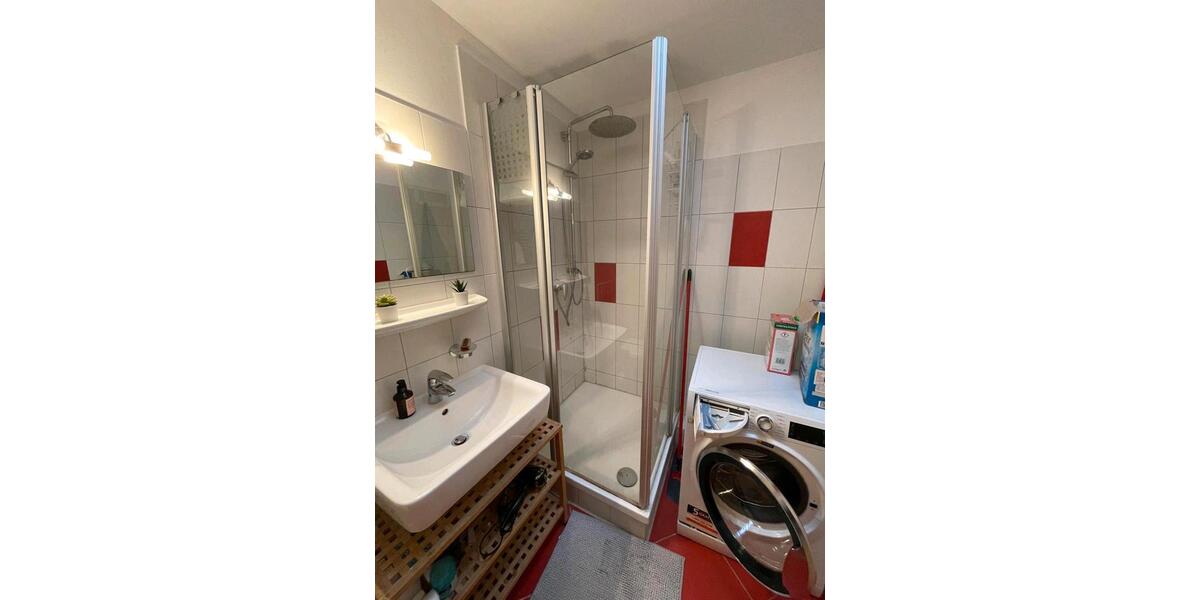 Wohnen auf Zeit Jena Kernberge - 1 Zimmer, 15 m&sup2;, 325&euro; | Angebot:26236357