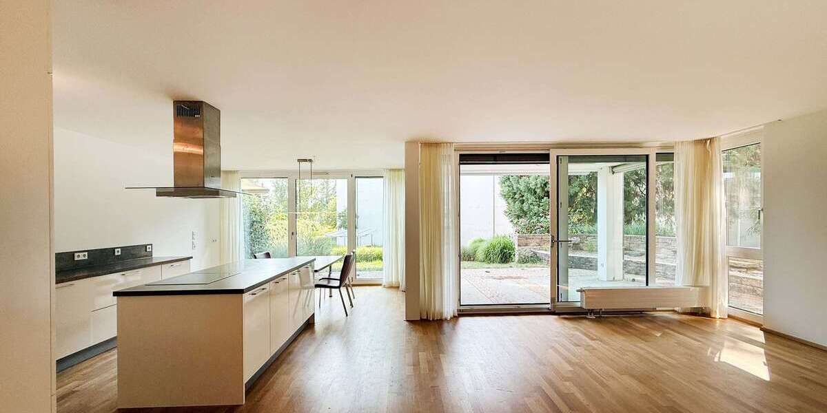 Etagenwohnung Überlingen - 4.5 Zimmer, 142 m&sup2;, 2.350&euro; | Angebot:27213571