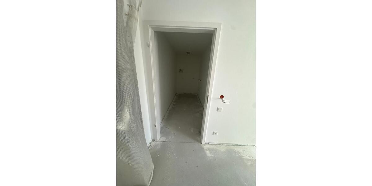Etagenwohnung Sankt Ingbert - 2 Zimmer, 85 m&sup2;, 1.250&euro; | Angebot:26437791