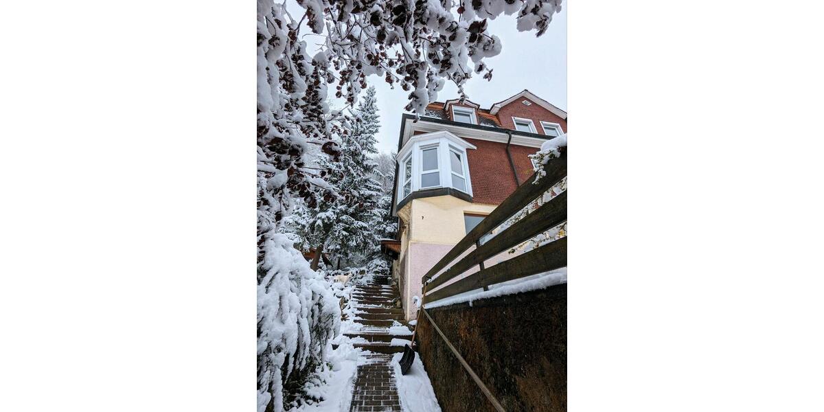 Wohnen auf Zeit Münsingen - 5 Zimmer, 130 m&sup2;, 1.800&euro; | Angebot:25562873