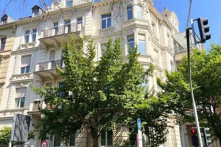 Wohnung Wiesbaden Südost - 3 Zimmer, 129 m&sup2;, 1.664&euro; | Angebot:26726575