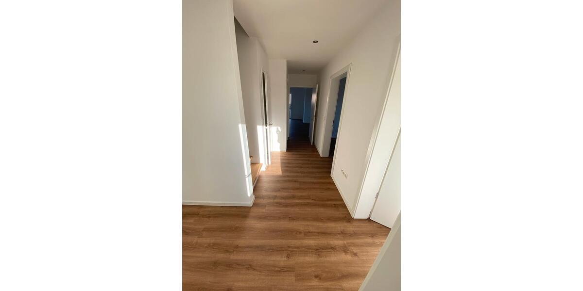 Etagenwohnung Bösel - 4 Zimmer, 114 m&sup2;, 1.050&euro; | Angebot:26366797