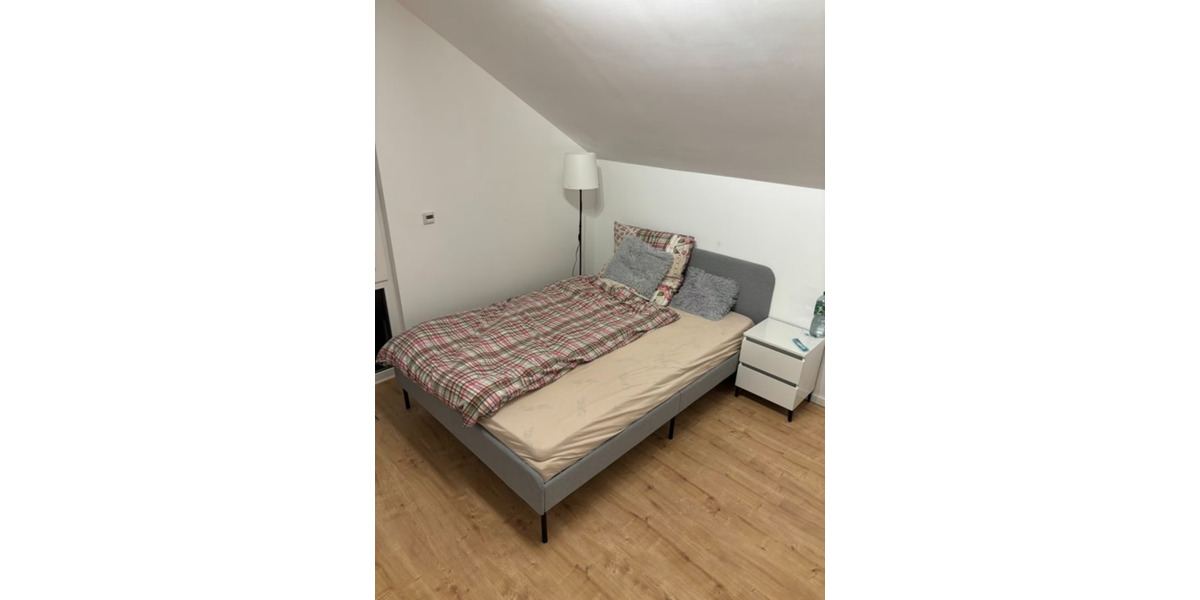 Wohnen auf Zeit Eigeltingen - 5 Zimmer, 162 m&sup2;, 500&euro; | Angebot:24983339