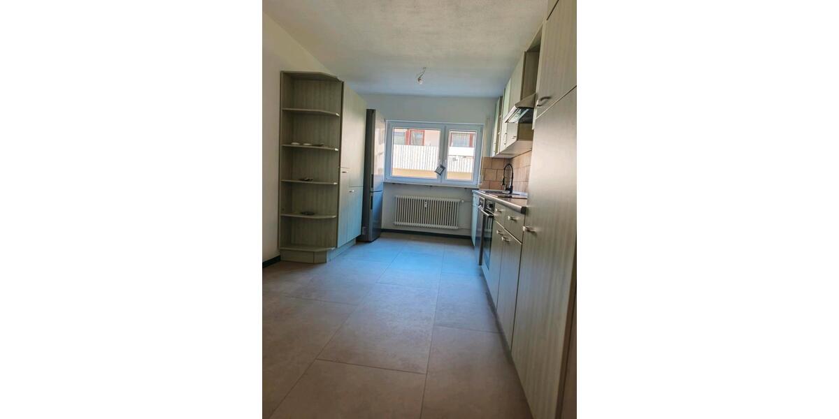Erdgeschoßwohnung Donzdorf - 3 Zimmer, 102 m&sup2;, 1.060&euro; | Angebot:24831897