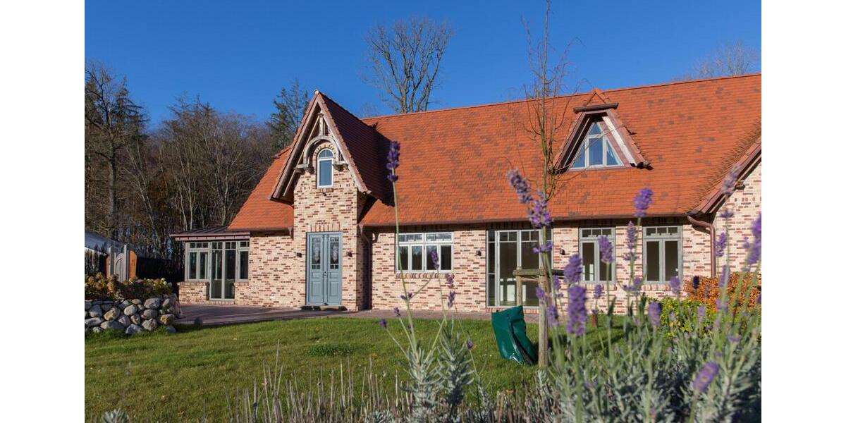 Doppelhaushälfte Rabenkirchen-Faulück Faulück - 5 Zimmer, 144 m&sup2;, 2.500&euro; | Angebot:24747304