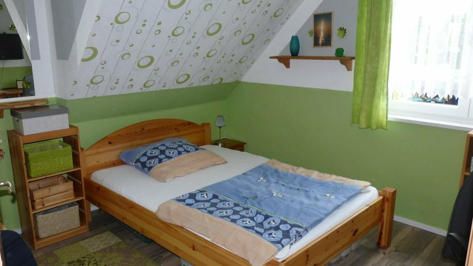 Kurzzeitmiete WG-Zimmer mit Familienanschluß, Praktikanten 1 zimmer
