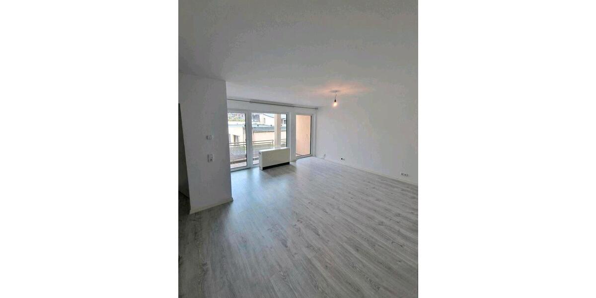 Etagenwohnung Trier Kürenz - 2 Zimmer, 62 m&sup2;, 890&euro; | Angebot:26614415