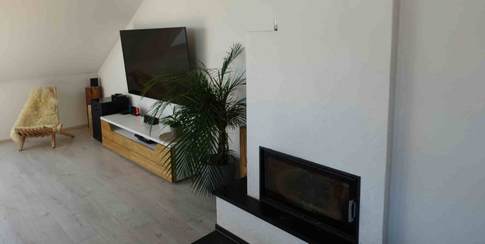 Dachgeschoßwohnung Buchenberg - 3.5 Zimmer, 100 m&sup2;, 1.350&euro; | Angebot:25637723