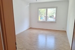 Gemütliche 3-Raum-Wohnung mit Balkon in kleinem Mehrfamilienhaus - Erdgeschoßwohnung Gotha | Angebot:26376884