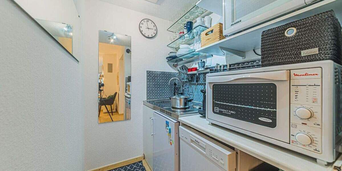 Etagenwohnung Frankfurt am Main Westend-Süd - 2 Zimmer, 70 m&sup2;, 2.090&euro; | Angebot:25275687