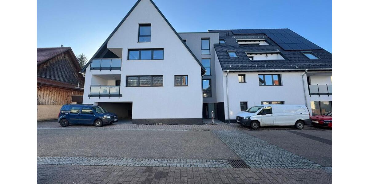 Etagenwohnung Weil der Stadt - 3 Zimmer, 141 m&sup2;, 1.900&euro; | Angebot:25103761