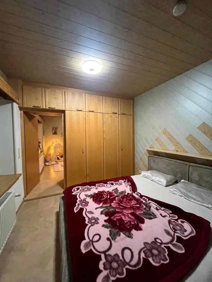 2 12 Wohnung zum vermieten zimmer
