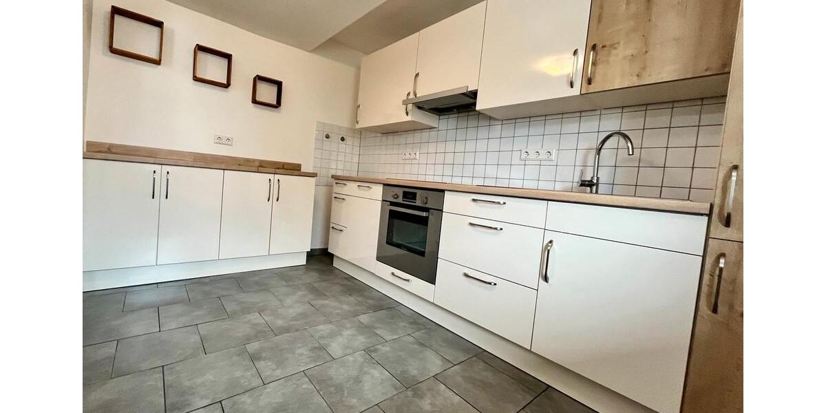 Etagenwohnung Rickenbach - 4 Zimmer, 100 m&sup2;, 900&euro; | Angebot:25993662