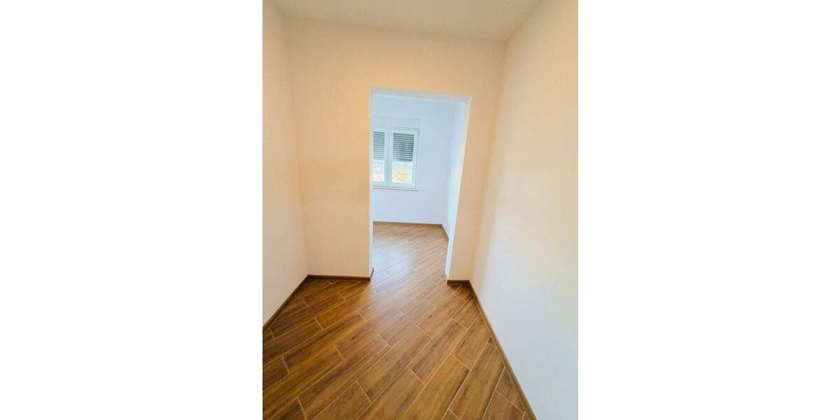 neu sanierte Gewerbefläche in ruhiger Lage von Döbeln 4 zimmer