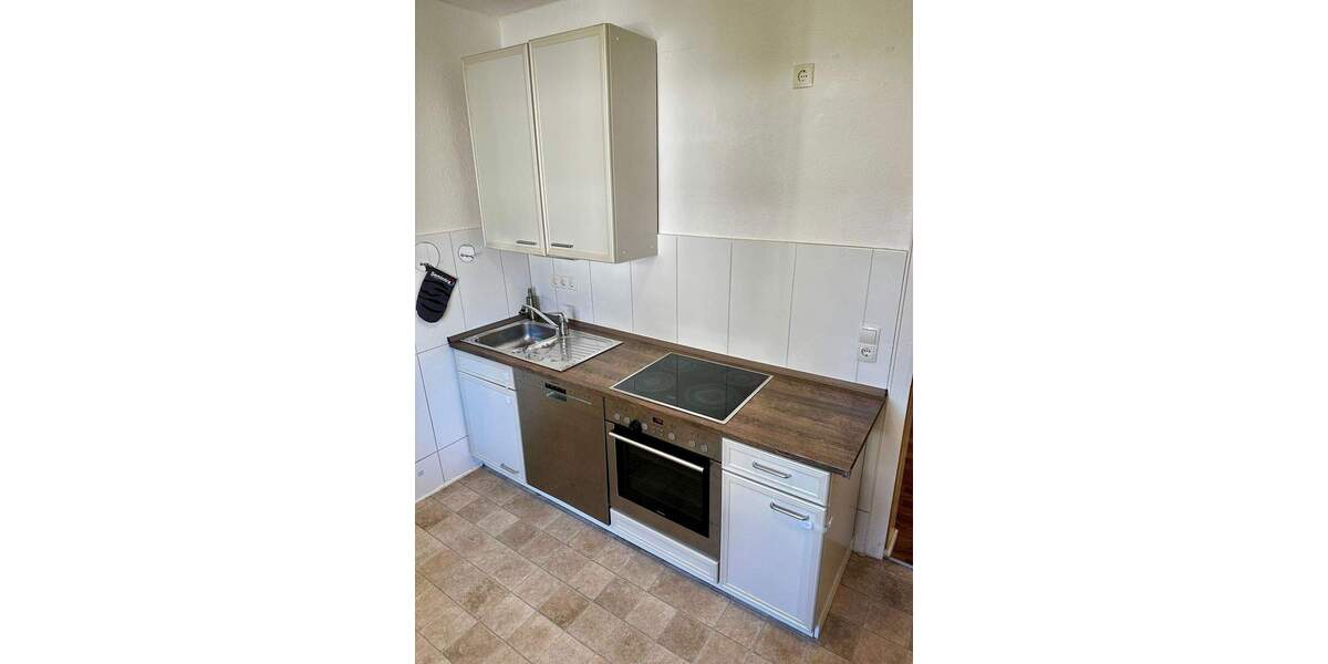 Etagenwohnung Seesen - 3 Zimmer, 85 m&sup2;, 510&euro; | Angebot:25685499