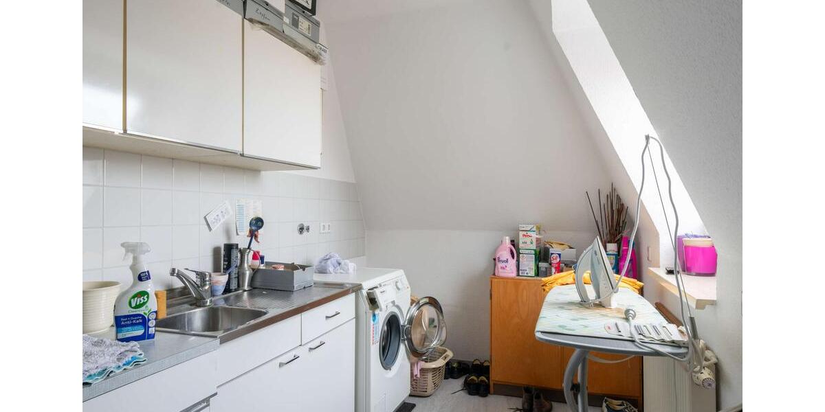 Dachgeschoßwohnung Bad Zwischenahn - 3.5 Zimmer, 127 m&sup2;, 1.200&euro; | Angebot:25783968