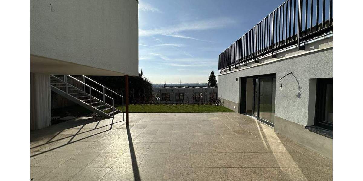 Etagenwohnung Karben Klein-Karben - 4 Zimmer, 170 m&sup2;, 2.050&euro; | Angebot:25665203