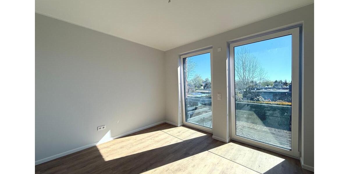 Dachgeschoßwohnung Westerstede - 3 Zimmer, 84 m&sup2;, 970&euro; | Angebot:26373259