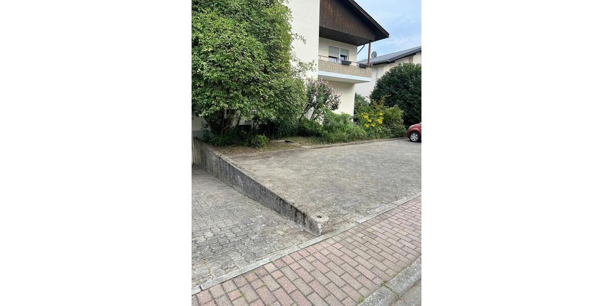 Erdgeschoßwohnung Schriesheim - 5 Zimmer, 138 m&sup2;, 1.600&euro; | Angebot:24727449