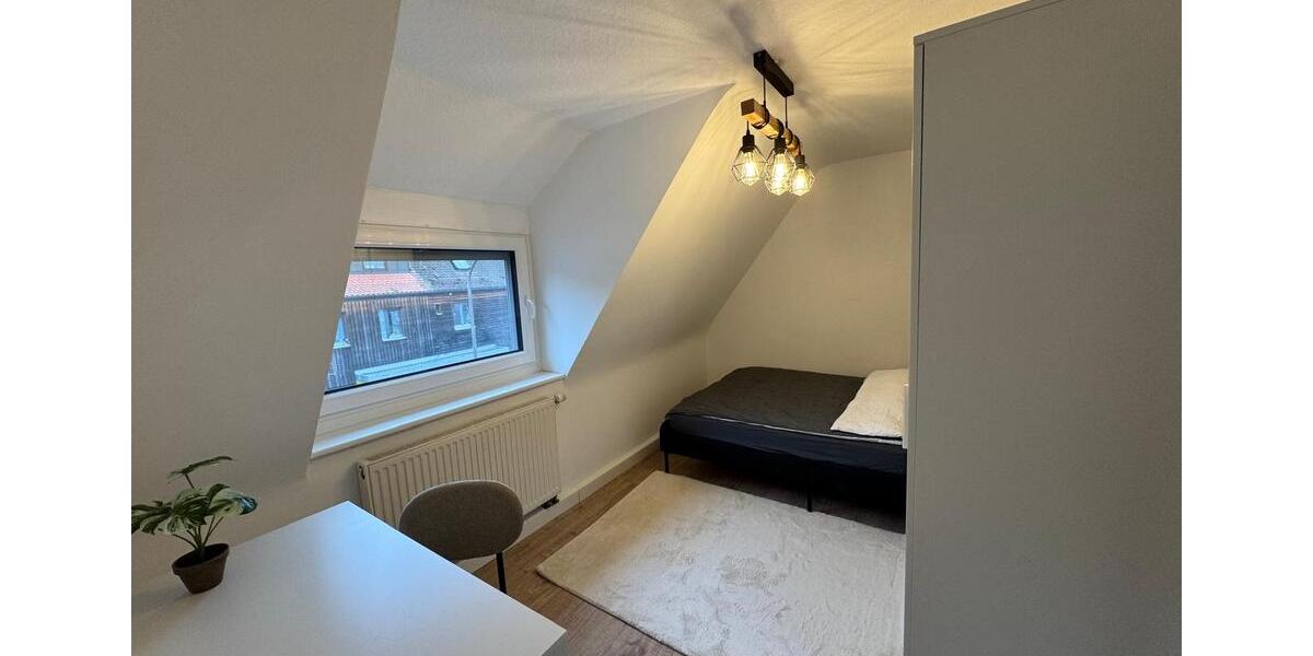 Wohnen auf Zeit Erlangen Am Anger - 6 Zimmer, 15 m&sup2;, 450&euro; | Angebot:26376602