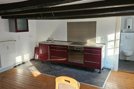 Wunderschöne, großzügig geschnittene 91-m² Bauernhofswohnung 2.5 zimmer