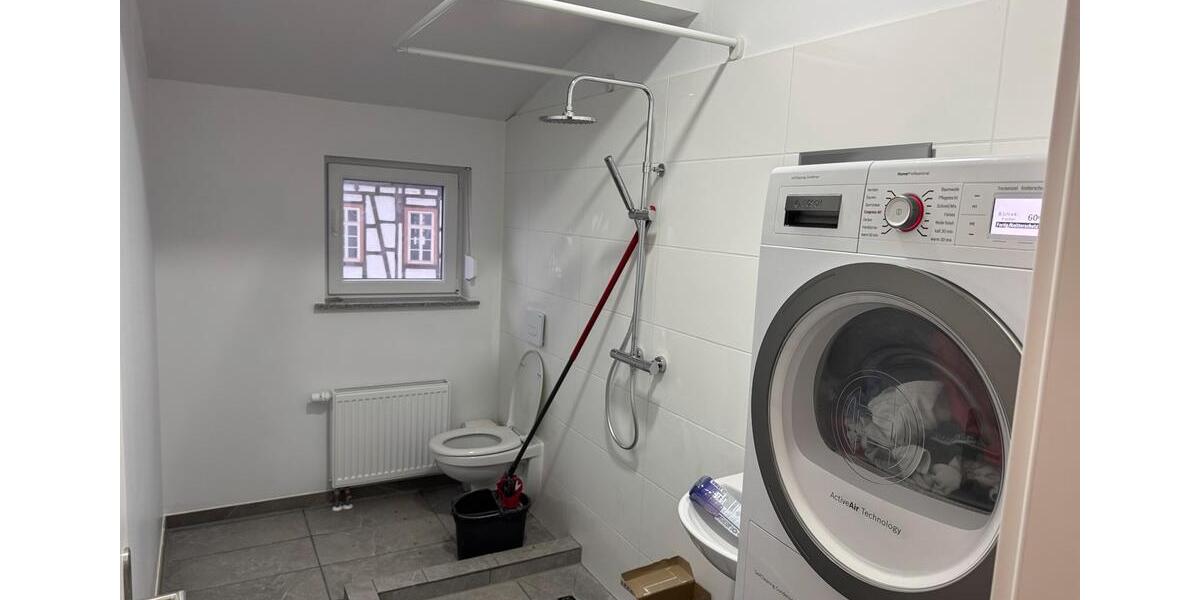 Wohnen auf Zeit Biebertal - 1 Zimmer, 12 m&sup2;, 385&euro; | Angebot:24678408