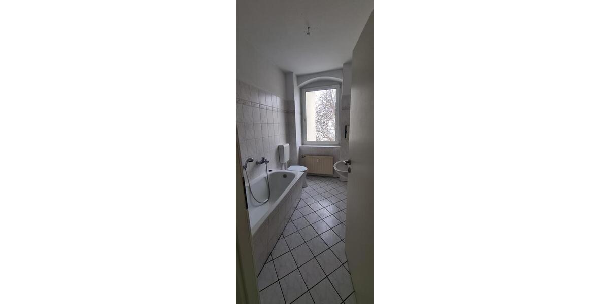 Dachgeschoßwohnung Magdeburg Beyendorf-Sohlen - 4 Zimmer, 96 m&sup2;, 595&euro; | Angebot:25882965