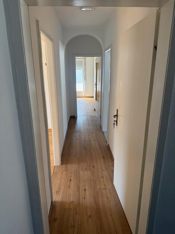 4 Zimmer Wohnung in Darmstadt (Heimstettensiedlung) m. Kellerraum