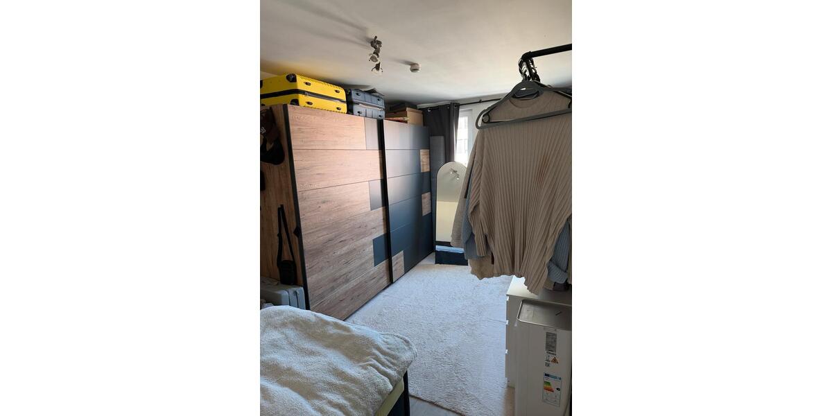 Etagenwohnung Kassel - 2 Zimmer, 60 m&sup2;, 600&euro; | Angebot:25873638