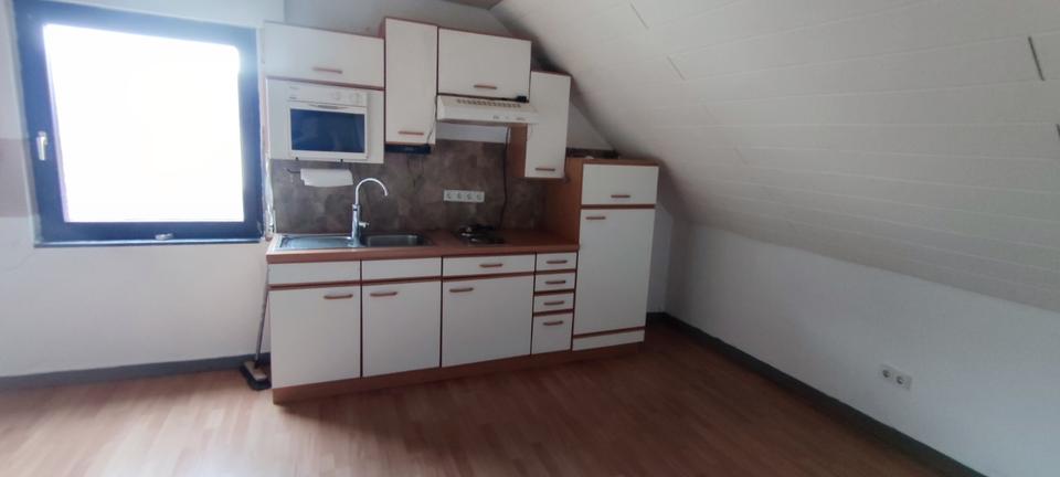 Dachgeschoßwohnung Brachttal - 2 Zimmer, 58 m&sup2;, 350&euro; | Angebot:26221077
