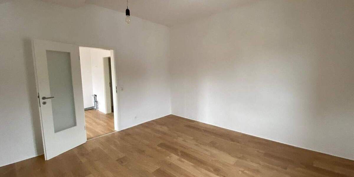 Etagenwohnung Gersdorf - 2 Zimmer, 60 m&sup2;, 360&euro; | Angebot:24749060
