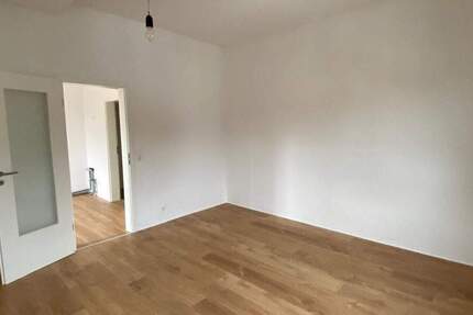 Wohnung Gersdorf - 2 Zimmer, 60 m&sup2;, 360&euro; | Angebot:24749060