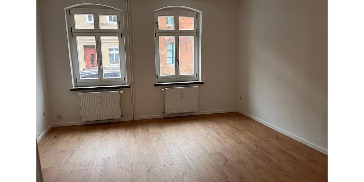 Erdgeschoßwohnung Neuruppin - 2 Zimmer, 63 m&sup2;, 900&euro; | Angebot:25852601