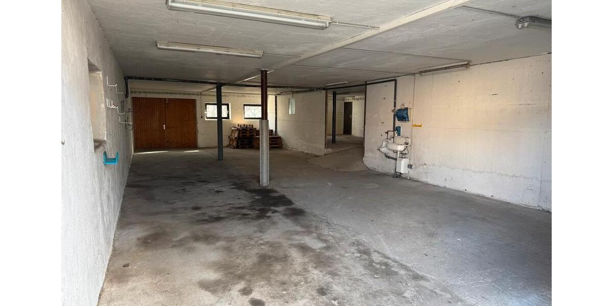 Gewerbeobjekt Mainleus - 350&euro; | Angebot:25644877