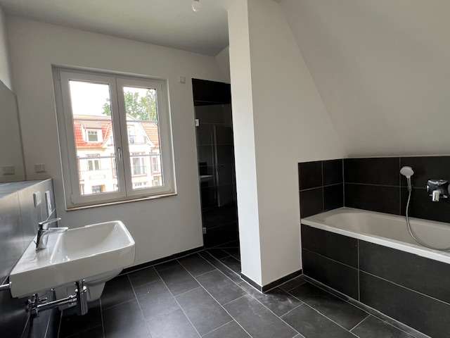 Haus zum Mieten in Beelitz 2.070 € 137.7 m² 5 zimmer