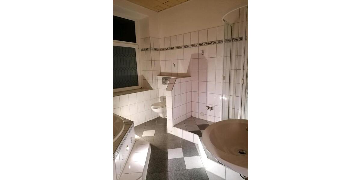 Etagenwohnung Wuppertal Elberfeld - 3 Zimmer, 70 m&sup2;, 700&euro; | Angebot:26099096