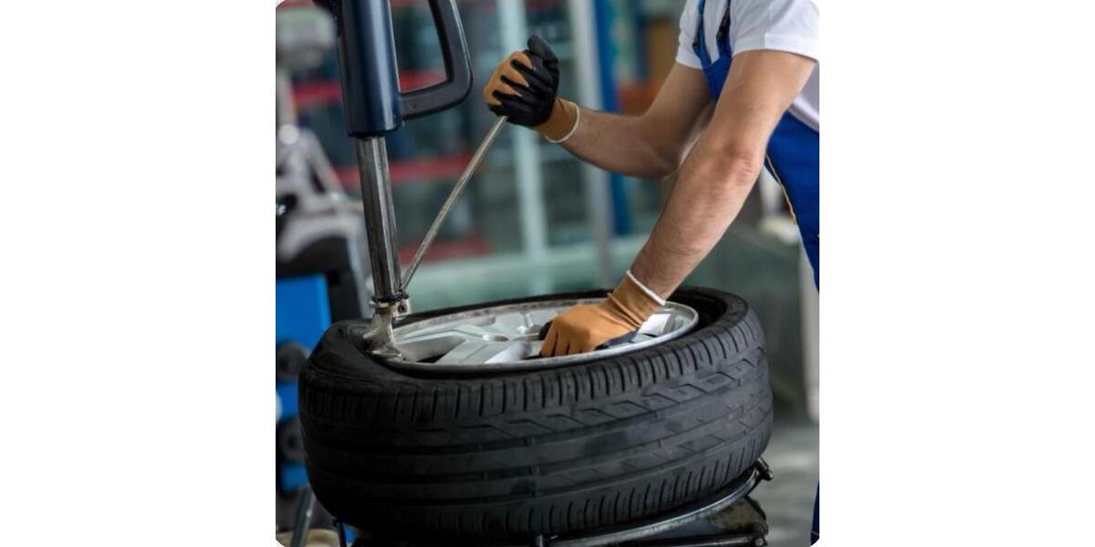 Reifenservice-Werkstattfläche zu vermieten zimmer