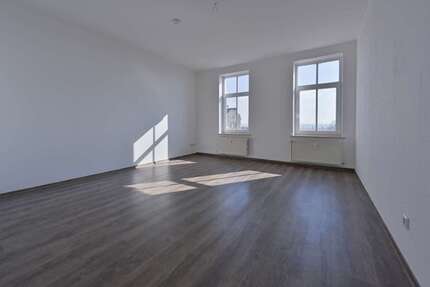 Wohnung Hohenstein-Ernstthal Ernstthal - 3 Zimmer, 66 m&sup2;, 365&euro; | Angebot:26022609