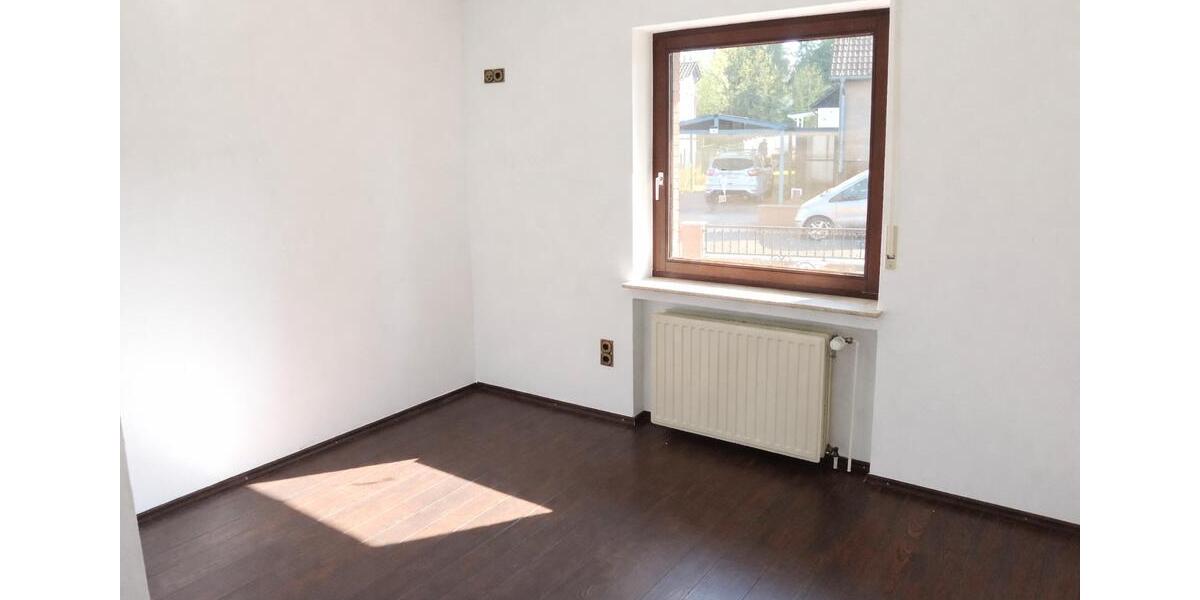 Bungalow Schwalmtal - 4 Zimmer, 135 m&sup2;, 1.200&euro; | Angebot:26221053
