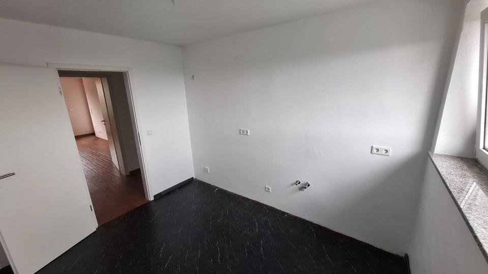 Etagenwohnung Borken (Hessen) - 3 Zimmer, 76 m&sup2;, 599&euro; | Angebot:25512372