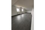 Dachgeschoßwohnung Pfeffenhausen - 2 Zimmer, 75 m&sup2;, 990&euro; | Angebot:26429652