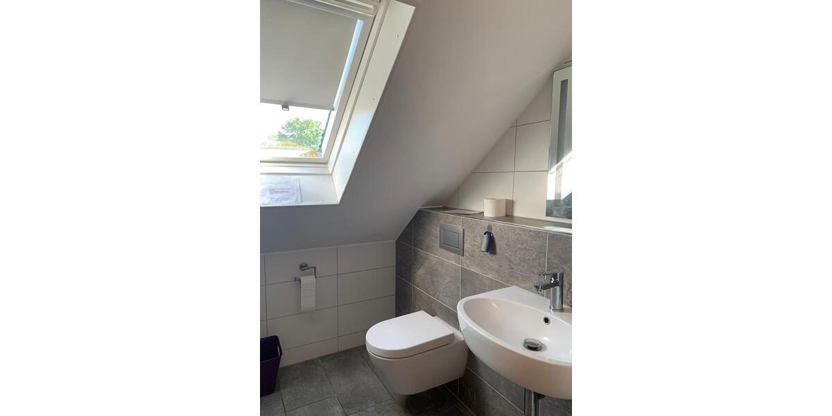 Wohnen auf Zeit Edemissen - 6 Zimmer, 15 m&sup2;, 30&euro; | Angebot:24216028